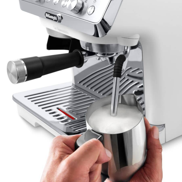 De'Longhi La Specialista Arte Compact EC9155.WH Manual Bean-to-Cup Coffee Machine – White – view 4